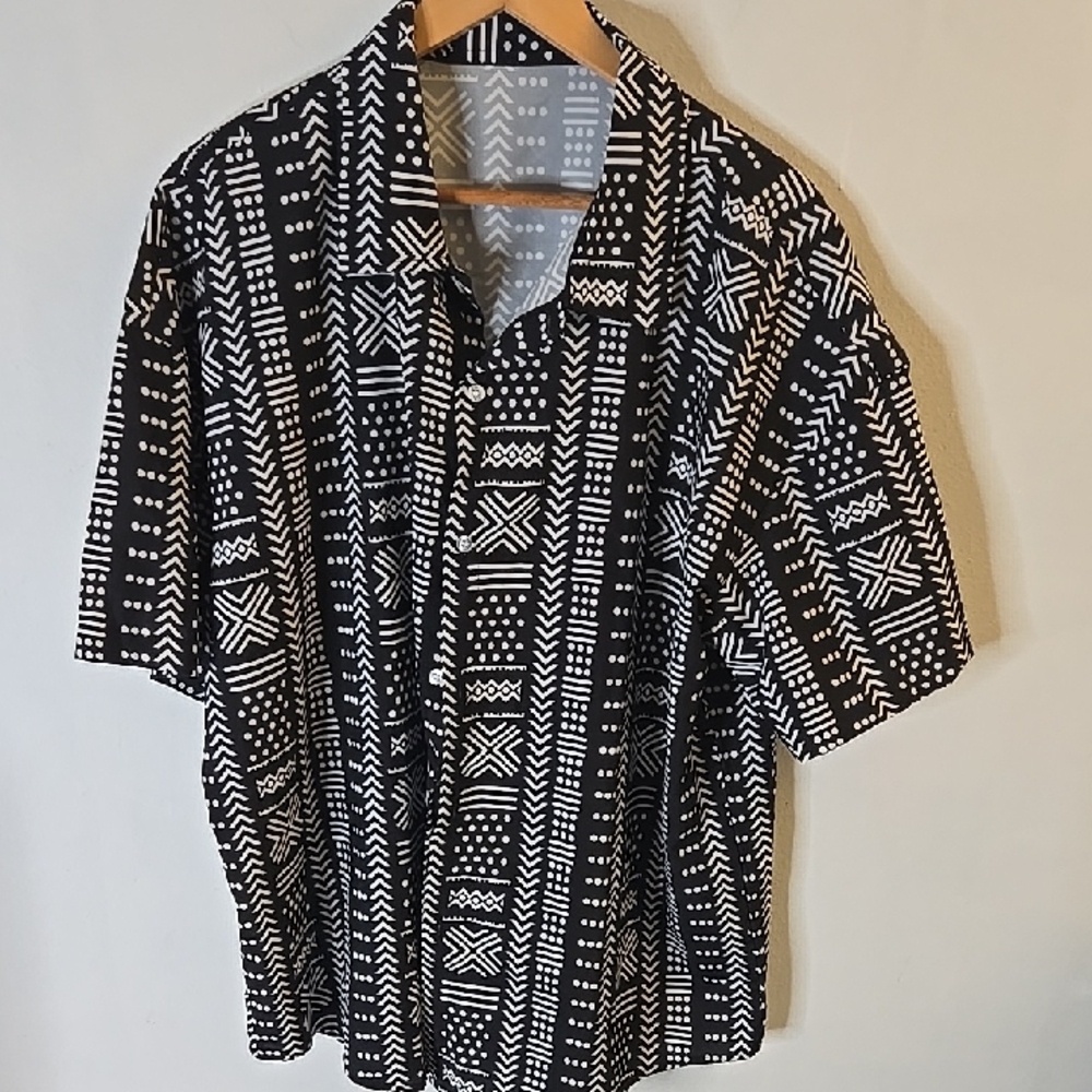 Black and White Geometric Button-Up Shirt